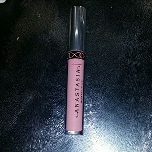 Anastasia beverly hills crush liquid lipstick